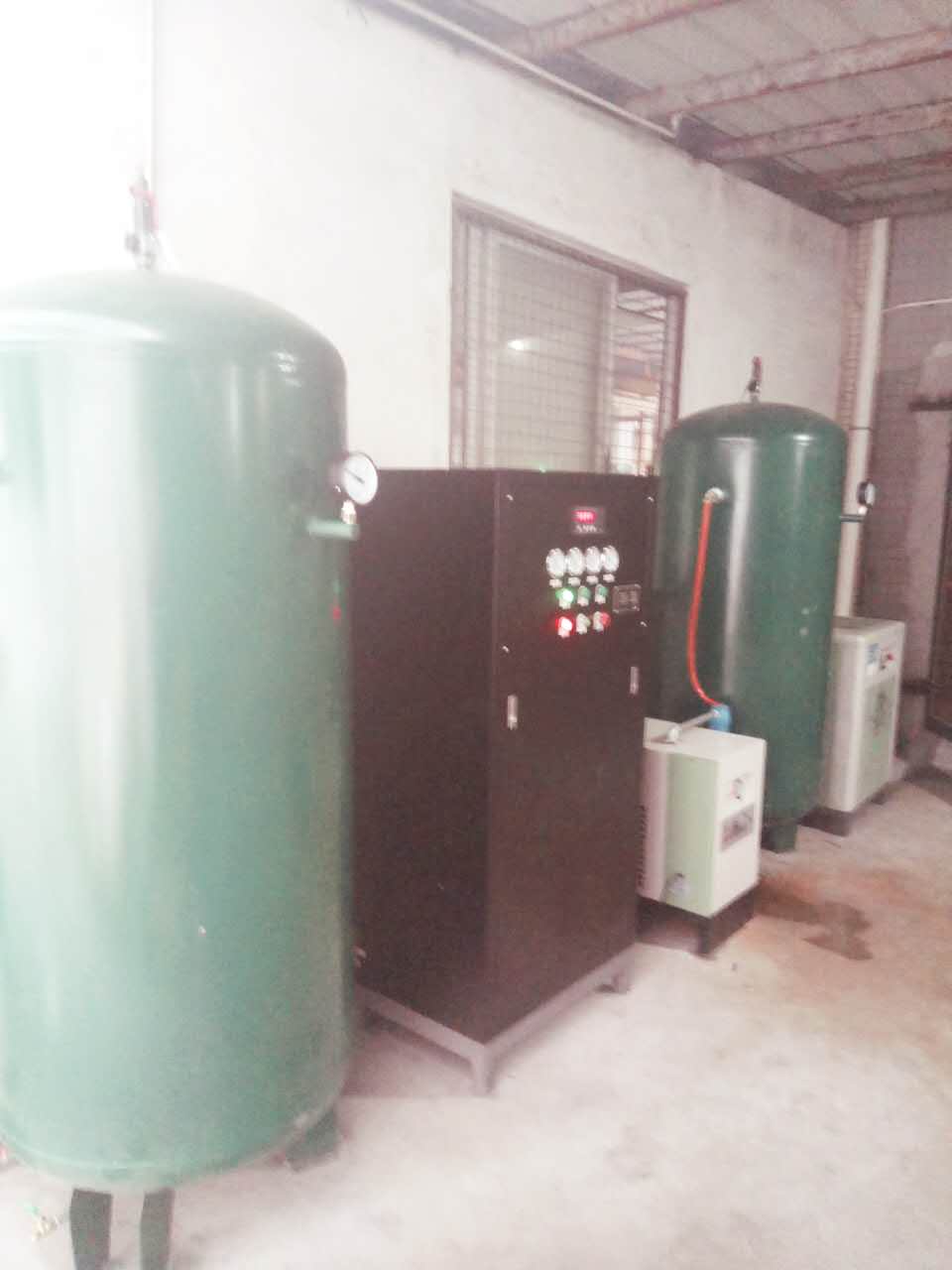 2017年8月23日東莞長安客戶，全套制氮設(shè)備安裝完畢